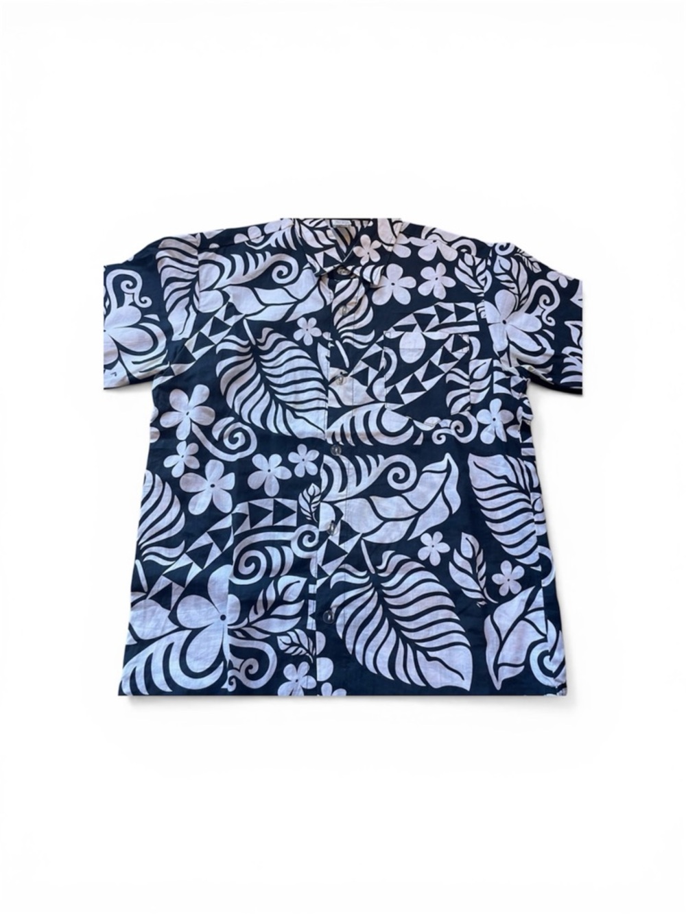 Hawaiian 🌺 Aloha Short Sleeve  Navy and White Button Shirt, Youth Size 12